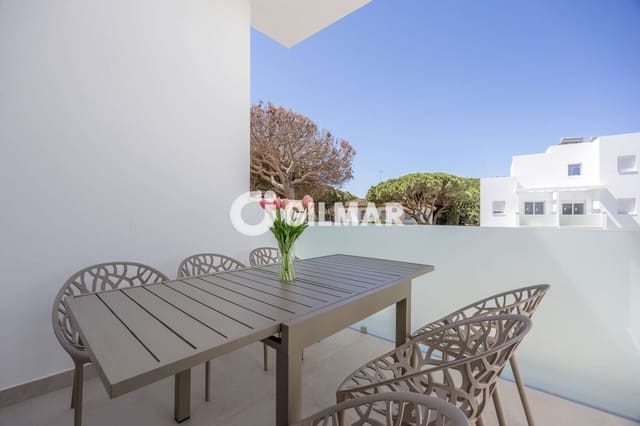2 soveværelse Lejlighed til salg i La Barrosa, Chiclana de la Frontera med swimmingpool garage - € 530.000 (Ref: 10085241)