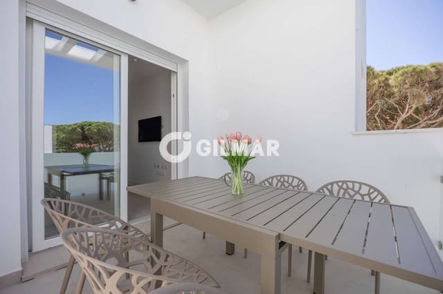 2 soveværelse Lejlighed til salg i La Barrosa, Chiclana de la Frontera med swimmingpool garage - € 530.000 (Ref: 10085241)