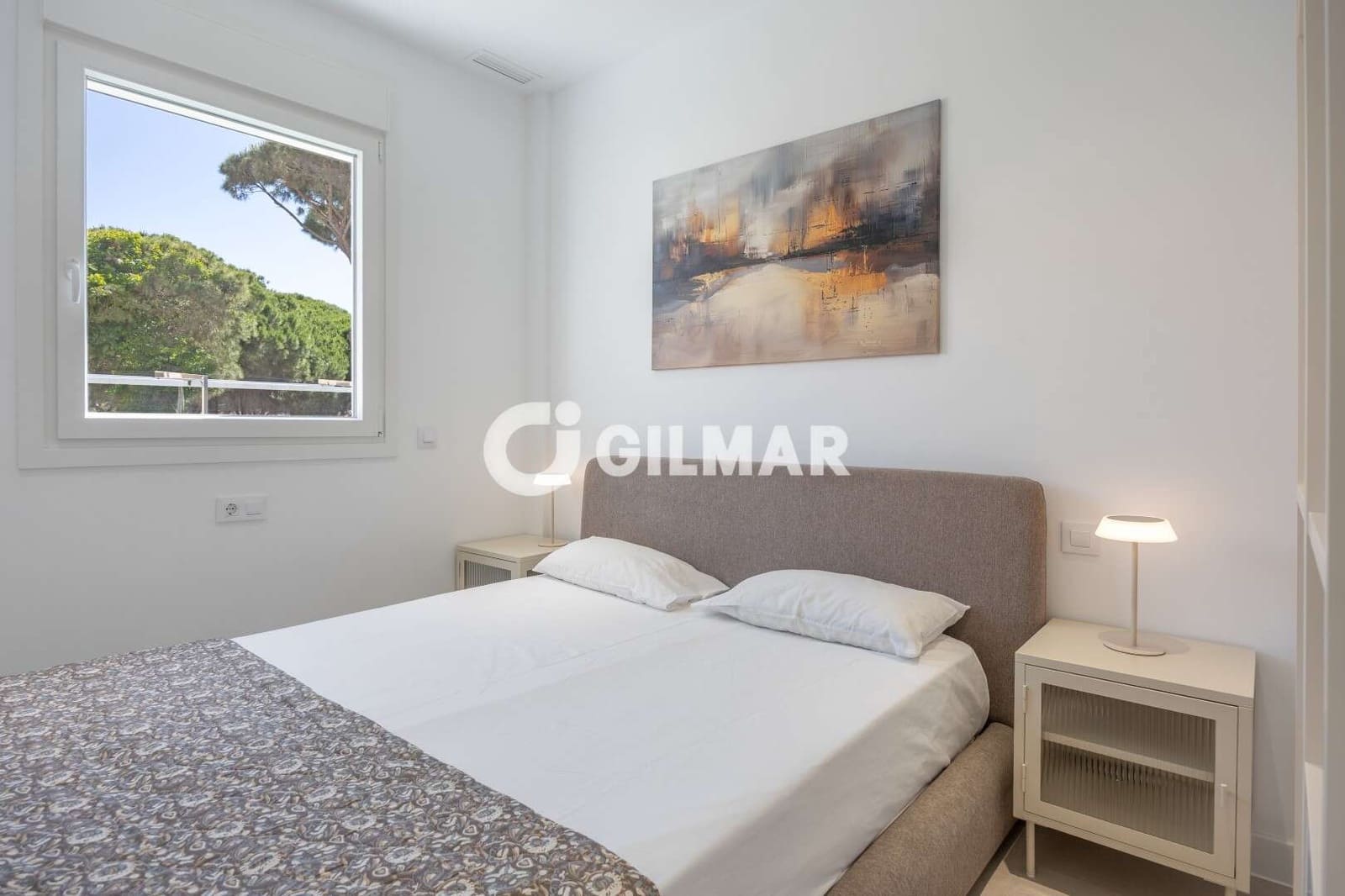 2 soveværelse Lejlighed til salg i La Barrosa med swimmingpool garage - € 530.000 (Ref: 10085241)