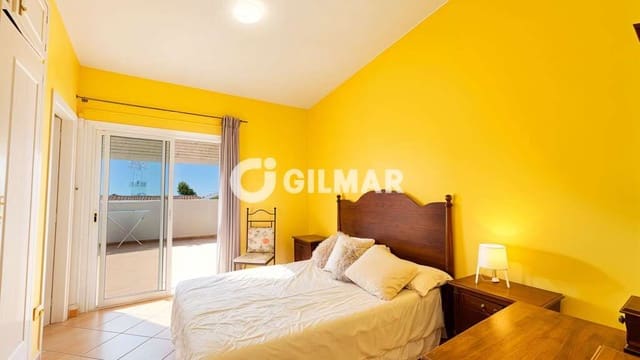 3 soverom Rekkehus til salgs i Los Cristianos, Arona - € 520 000 (Ref: 10085244)