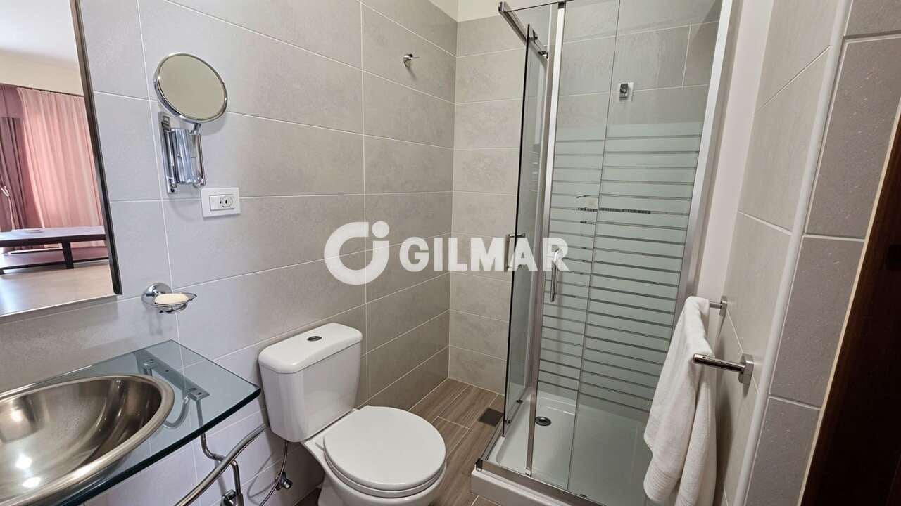 Pareado de 9 habitaciones en Guía de Isora en venta con garaje - 450.000 € (Ref: 10085245)