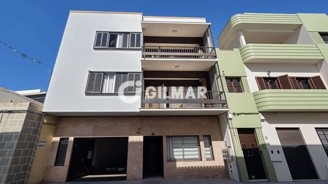 Pareado de 9 habitaciones en Guía de Isora en venta con garaje - 450.000 € (Ref: 10085245)