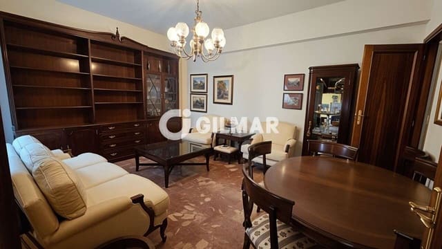 Pareado de 9 habitaciones en Guía de Isora en venta con garaje - 450.000 € (Ref: 10085245)