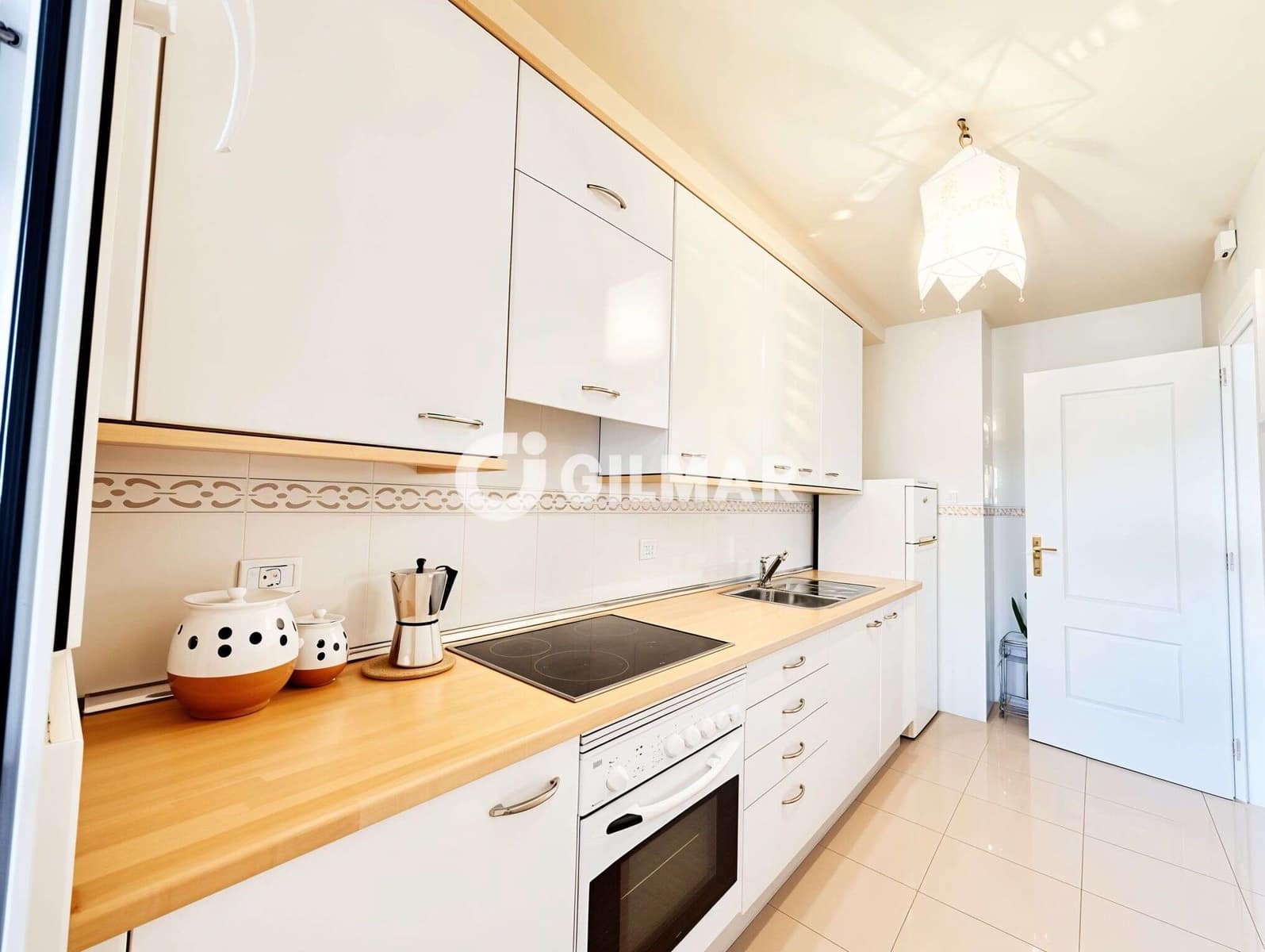 1 Zimmer Wohnung zu verkaufen in Playa del Duque mit Pool - 360.000 € (Ref: 10085247)
