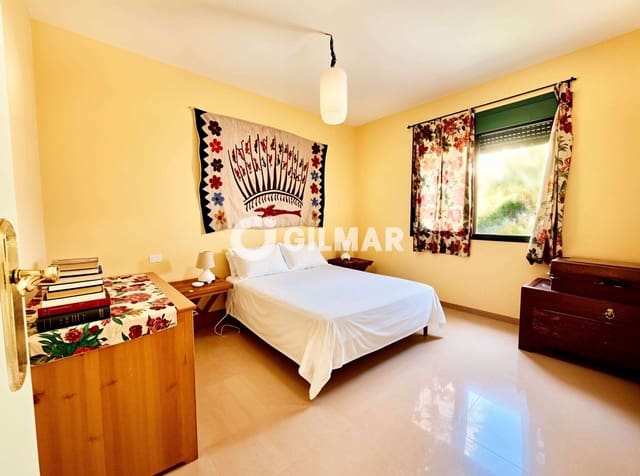 1 Zimmer Wohnung zu verkaufen in Playa del Duque, Adeje mit Pool - 360.000 € (Ref: 10085247)