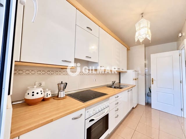 1 sovrum Lägenhet till salu i Playa del Duque, Adeje med pool - 350 000 € (Ref: 10085247)