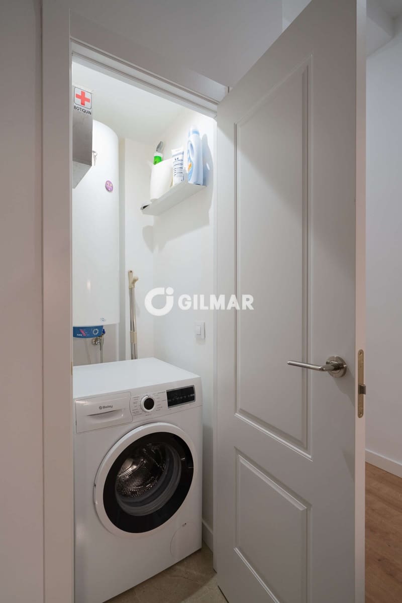2 slaapkamer Flat te koop in Madrid stad - € 449.000 (Ref: 10085249)