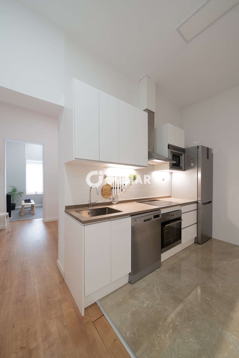 2 slaapkamer Flat te koop in Madrid stad - € 449.000 (Ref: 10085249)