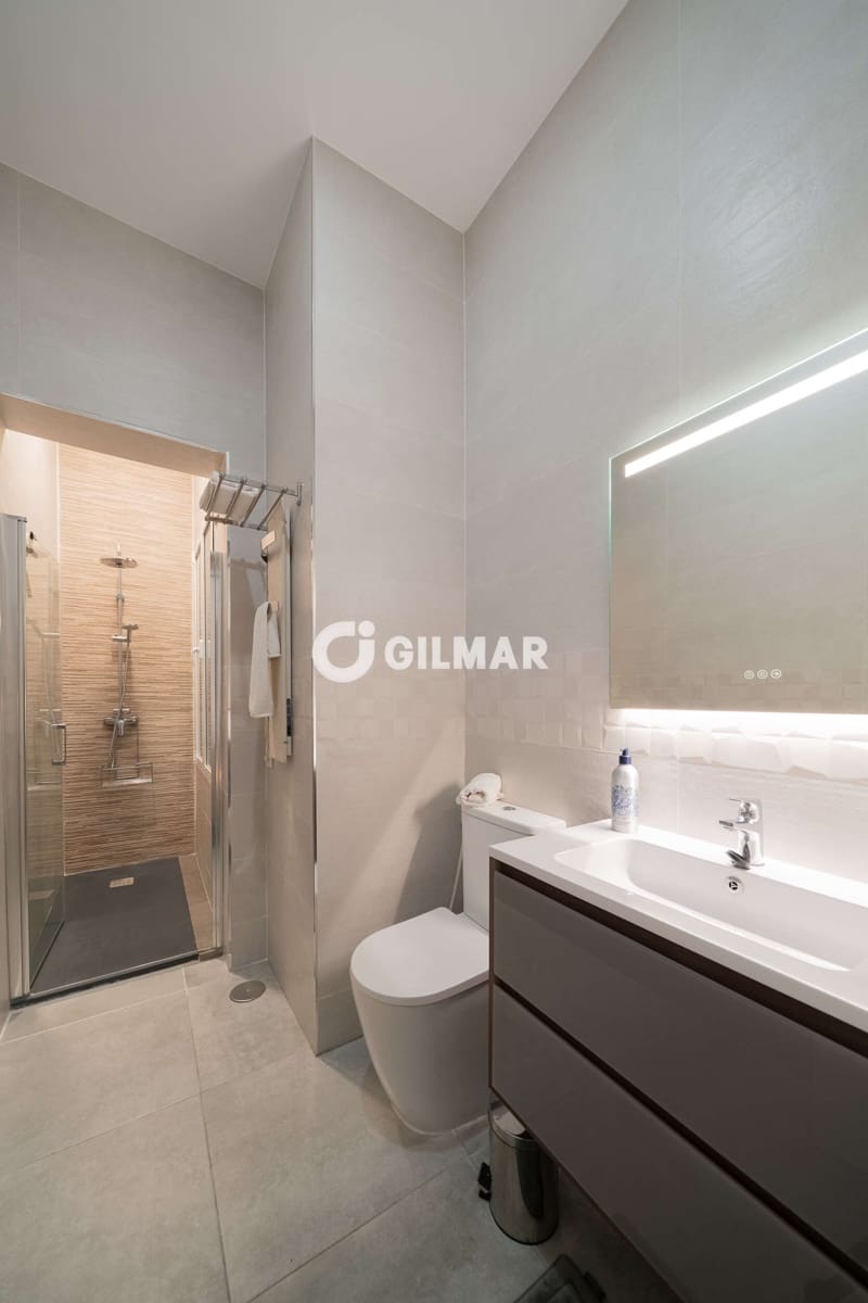 2 slaapkamer Flat te koop in Madrid stad - € 449.000 (Ref: 10085249)