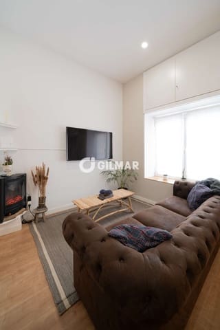 2 slaapkamer Flat te koop in Embajadores, Madrid stad - € 449.000 (Ref: 10085249)