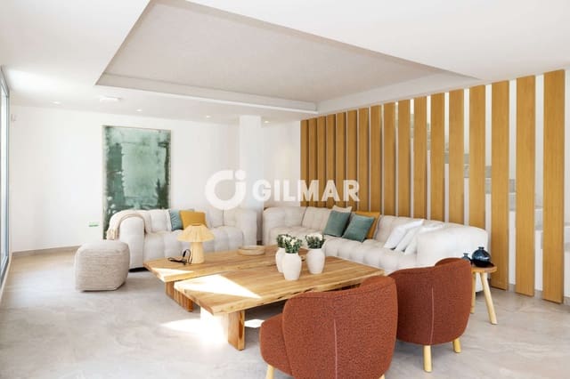 5 slaapkamer Villa te koop in Buenas Noches, Estepona met zwembad - € 2.750.000 (Ref: 10088440)