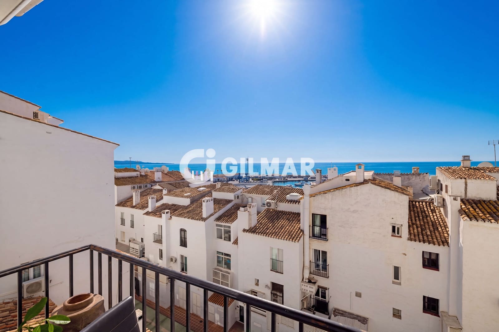 2 soveværelse Lejlighed til salg i Puerto Banus med garage - € 897.000 (Ref: 10088443)