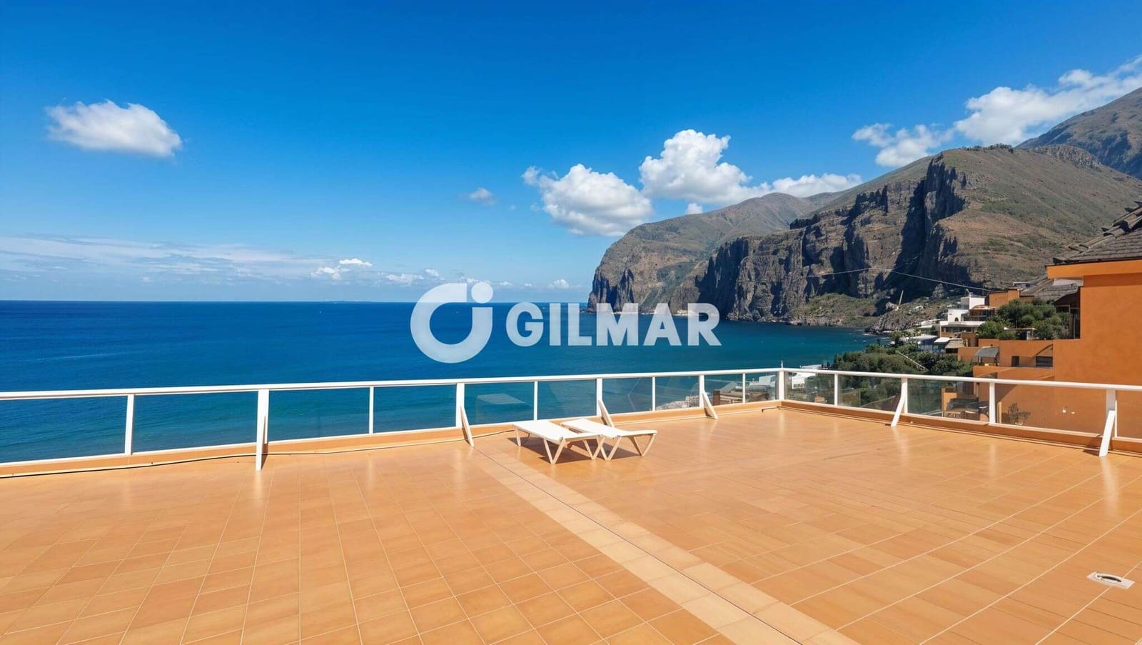 Studio na sprzedaż w Los Gigantes z basenem - 133 000 € (Ref: 10088445)