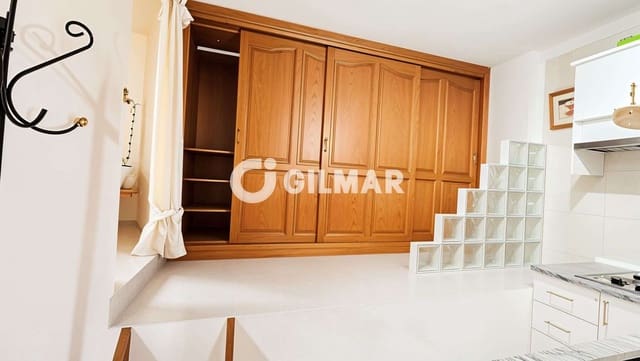Studio na sprzedaż w Los Gigantes, Santiago del Teide z basenem - 133 000 € (Ref: 10088445)