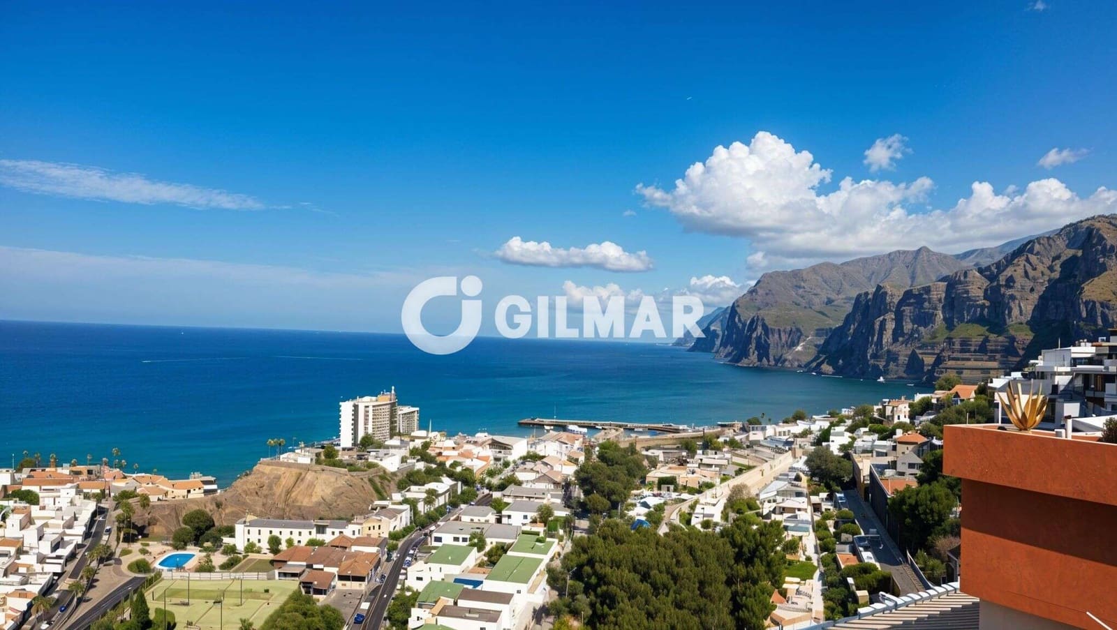Studio na sprzedaż w Los Gigantes z basenem - 133 000 € (Ref: 10088445)