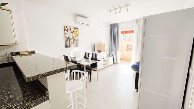 1 sypialnia Penthouse na sprzedaż w Puerto Santiago, Santiago del Teide z basenem garażem - 250 000 € (Ref: 10088446)
