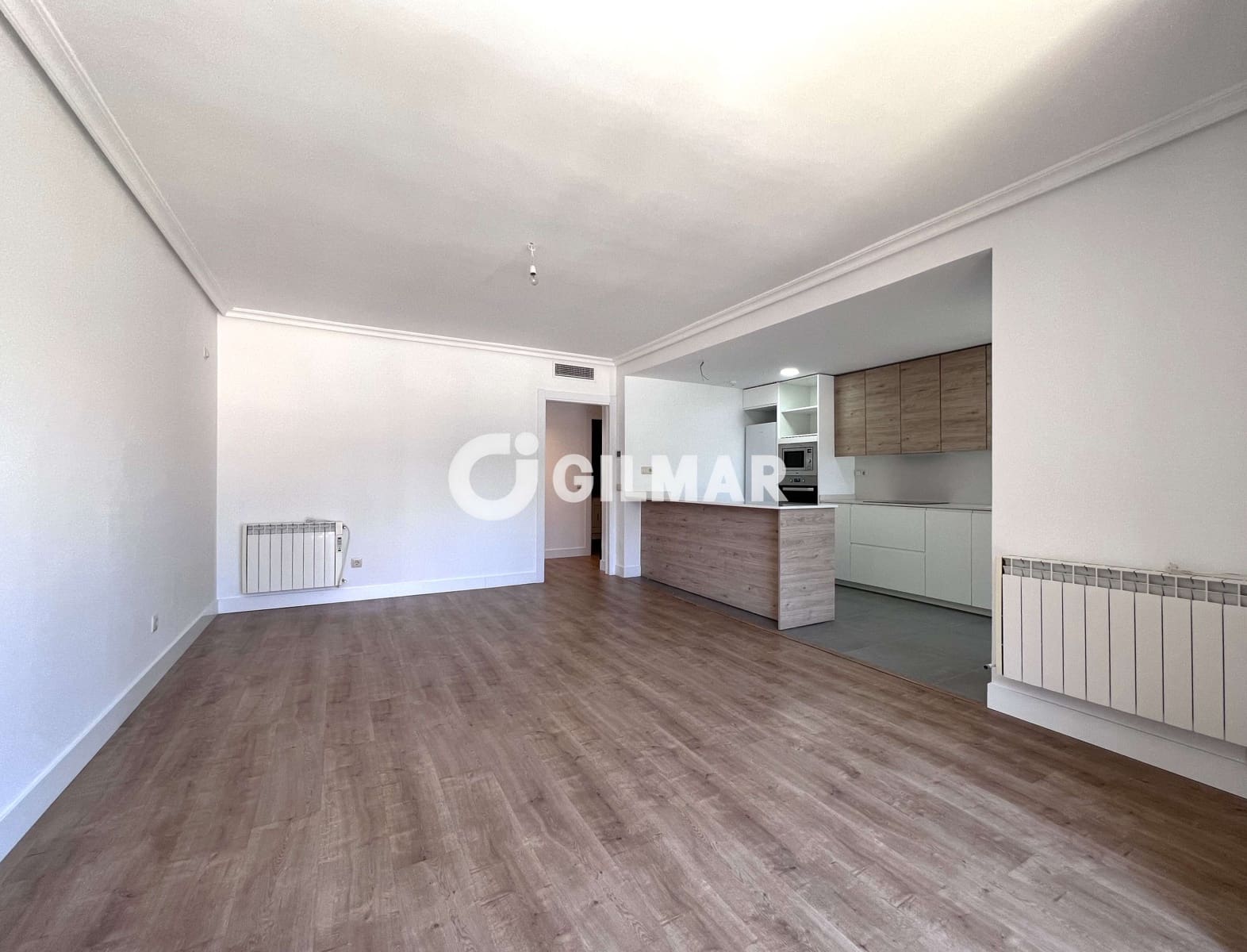 4 slaapkamer Flat te koop in Madrid stad met zwembad garage - € 1.050.000 (Ref: 10088447)