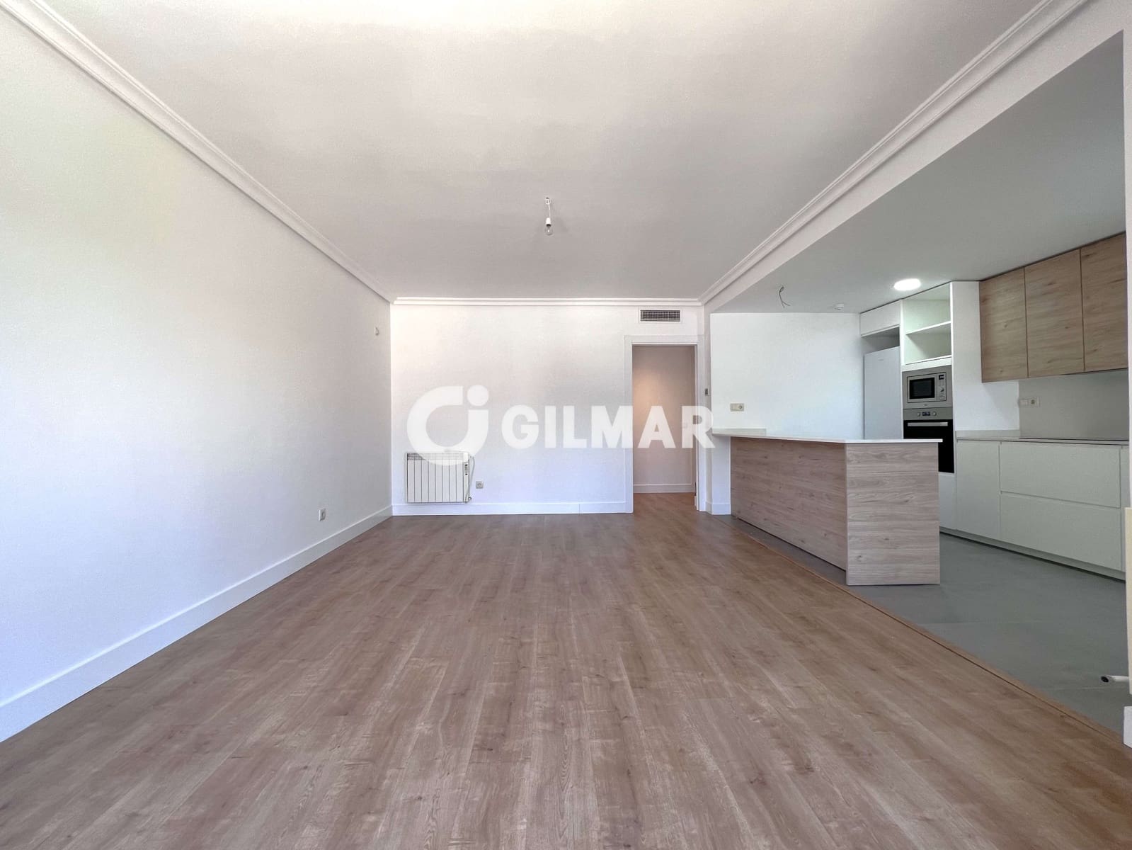 4 slaapkamer Flat te koop in Madrid stad met zwembad garage - € 1.050.000 (Ref: 10088447)