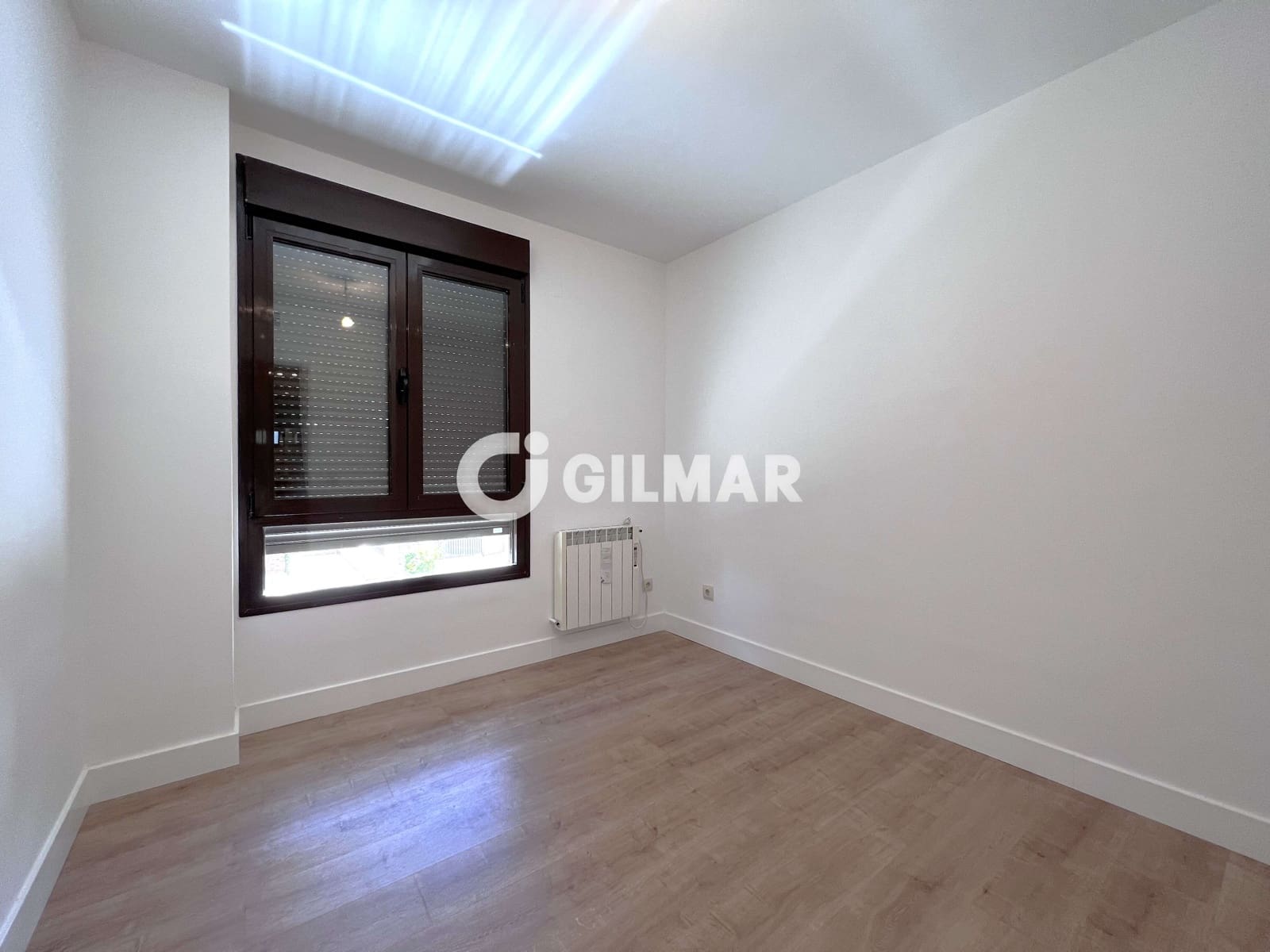 4 slaapkamer Flat te koop in Madrid stad met zwembad garage - € 1.050.000 (Ref: 10088447)