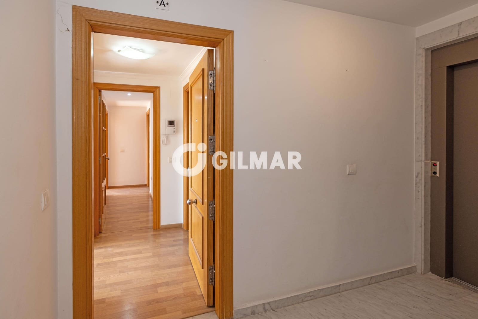 2 sovrum Takvåning till salu i Malaga stad med pool garage - 636 000 € (Ref: 10089956)