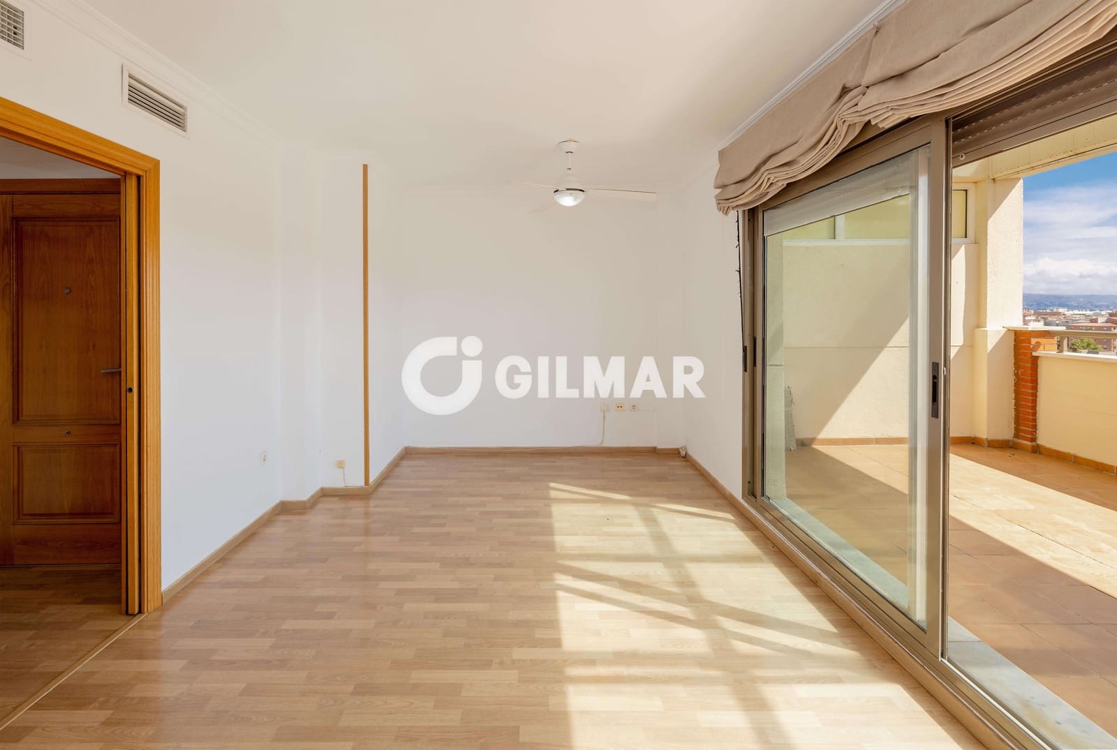 2 sovrum Takvåning till salu i Malaga stad med pool garage - 636 000 € (Ref: 10089956)