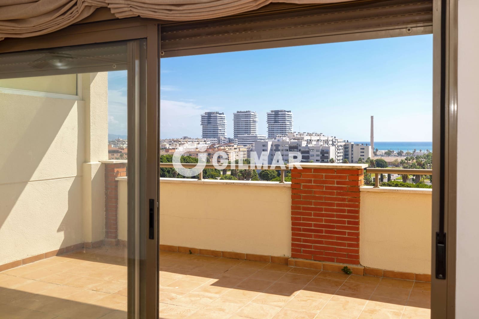 2 sovrum Takvåning till salu i Malaga stad med pool garage - 636 000 € (Ref: 10089956)