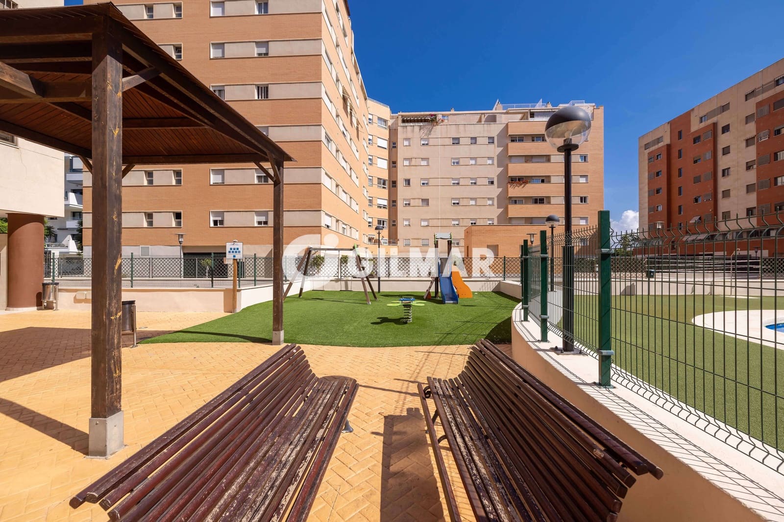 2 sovrum Takvåning till salu i Malaga stad med pool garage - 636 000 € (Ref: 10089956)
