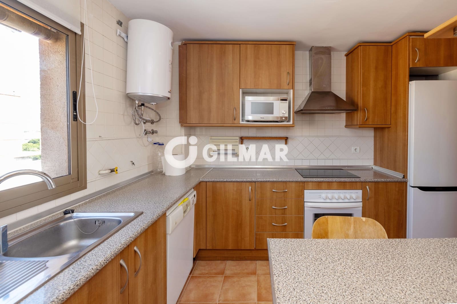 2 sovrum Takvåning till salu i Malaga stad med pool garage - 636 000 € (Ref: 10089956)