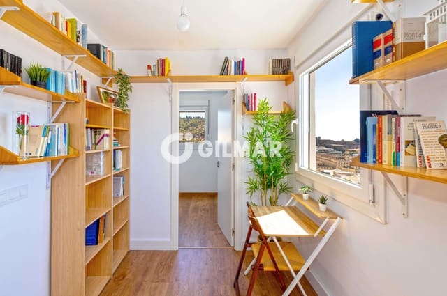 1 sypialnia Penthouse na sprzedaż w El Ejido, Miasto Málaga - 309 000 € (Ref: 10089957)
