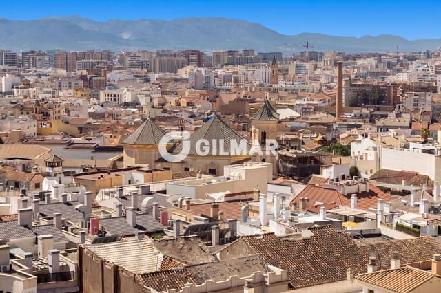 1 sypialnia Penthouse na sprzedaż w El Ejido, Miasto Málaga - 309 000 € (Ref: 10089957)