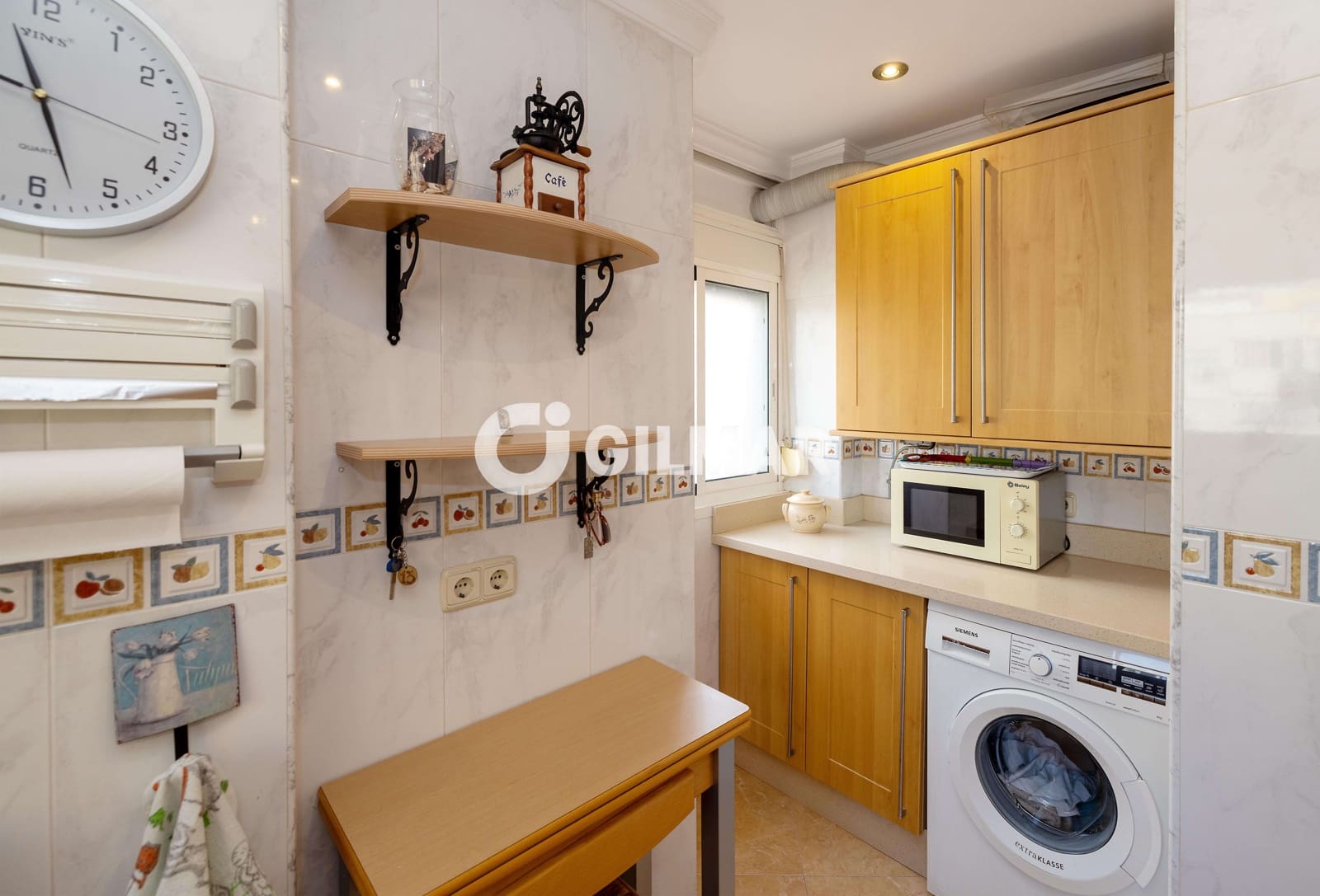 4 Zimmer Wohnung zu verkaufen in Malaga Stadt mit Garage - 420.000 € (Ref: 10089958)