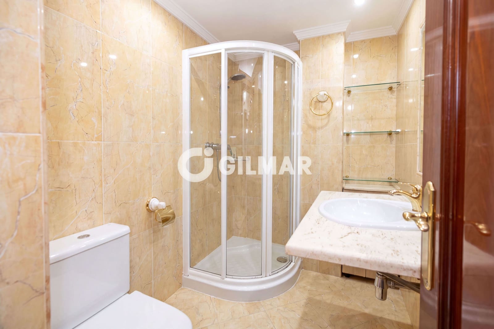 4 Zimmer Wohnung zu verkaufen in Malaga Stadt mit Garage - 420.000 € (Ref: 10089958)