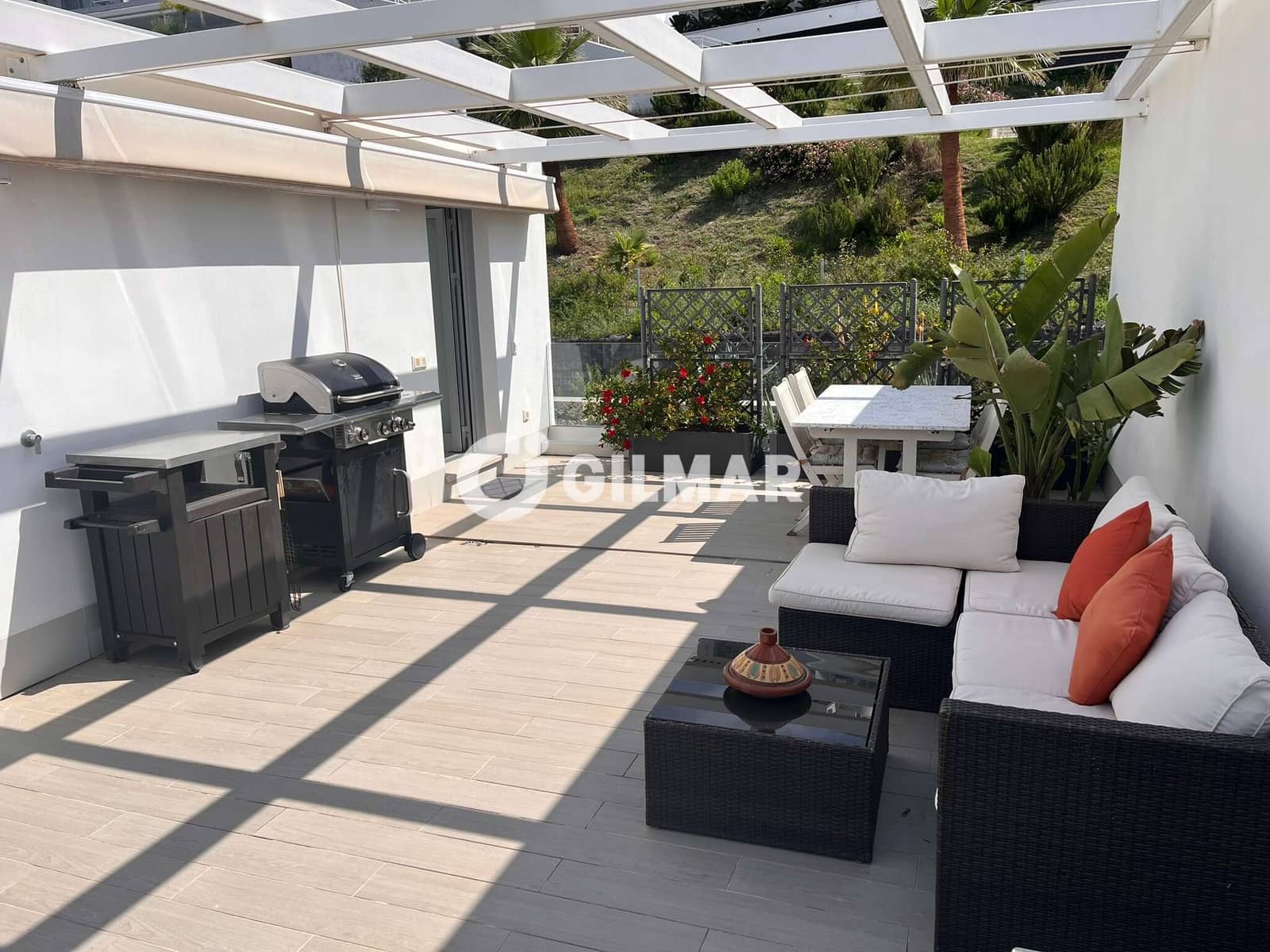 3 Zimmer Reihenhaus zu verkaufen in Cancelada mit Pool Garage - 620.000 € (Ref: 10091543)