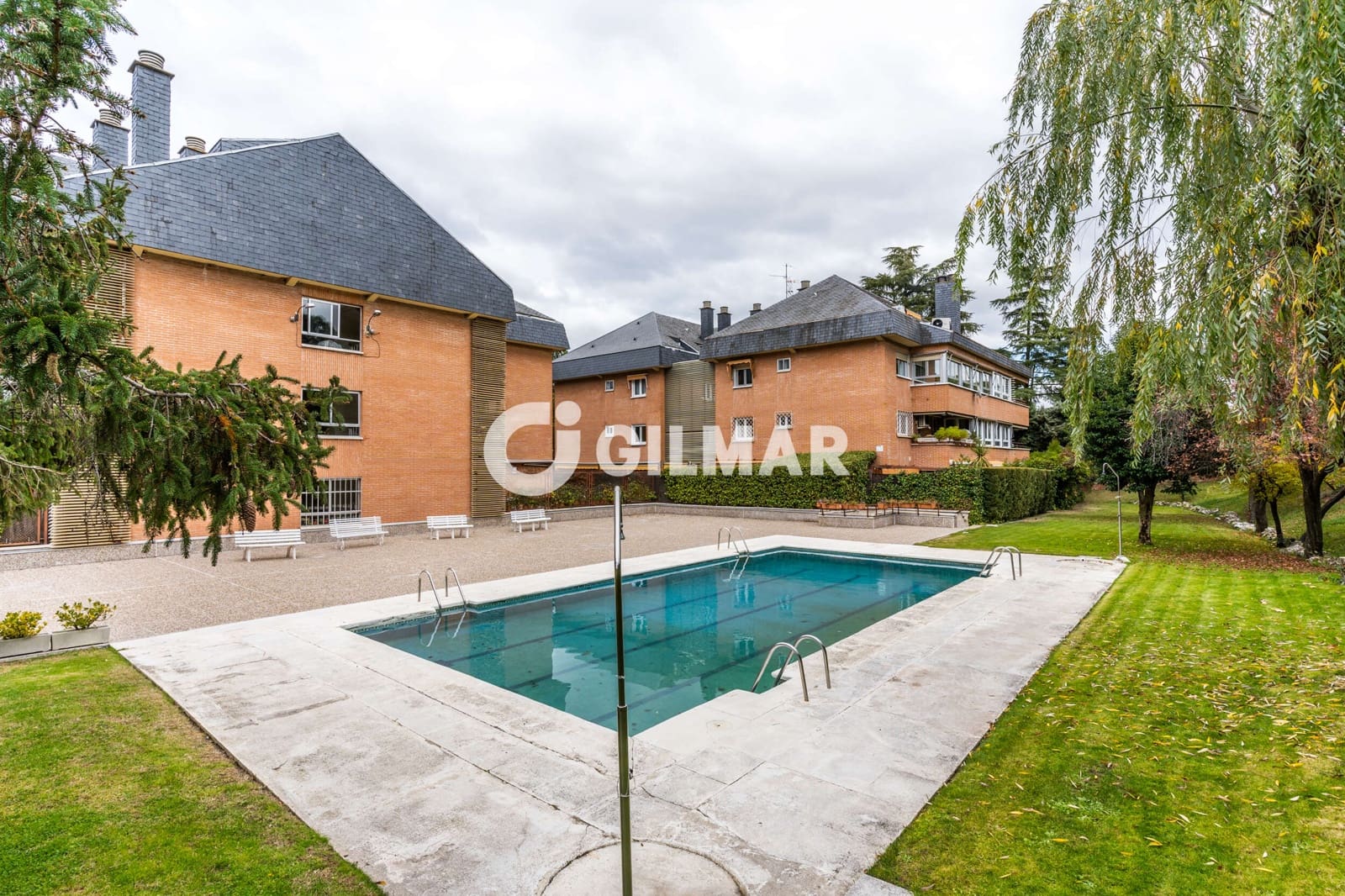 3 sovrum Lägenhet till salu i Majadahonda med pool garage - 790 000 € (Ref: 10091545)