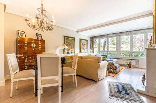 3 sovrum Lägenhet till salu i Majadahonda med pool garage - 790 000 € (Ref: 10091545)