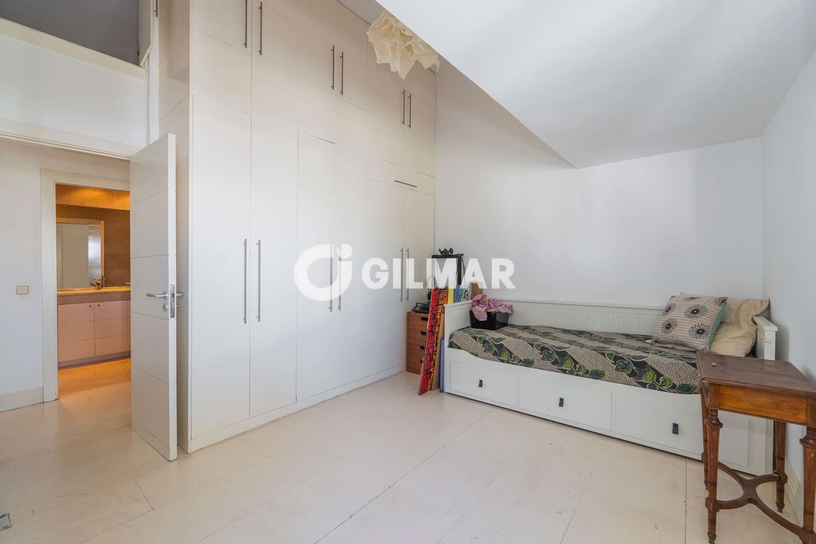6 slaapkamer Rijtjeshuis te koop in La Moraleja - € 4.100.000 (Ref: 10093950)