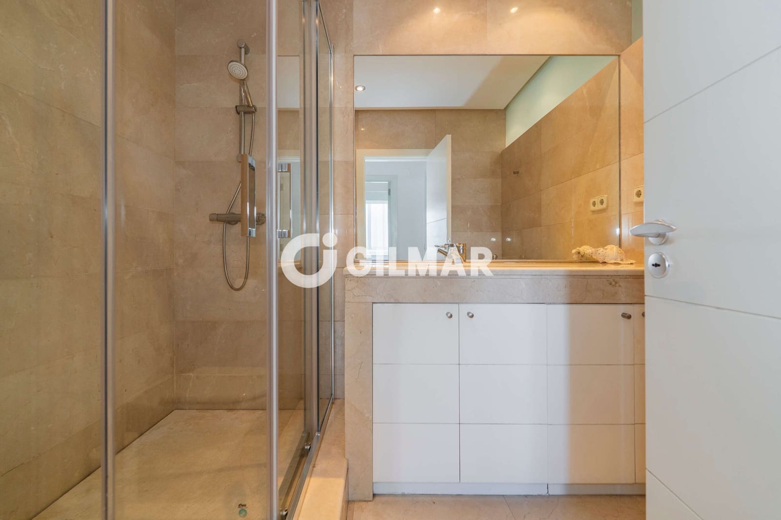 6 slaapkamer Rijtjeshuis te koop in La Moraleja - € 4.100.000 (Ref: 10093950)