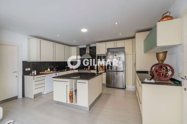 6 slaapkamer Rijtjeshuis te koop in La Moraleja, Alcobendas - € 4.100.000 (Ref: 10093950)