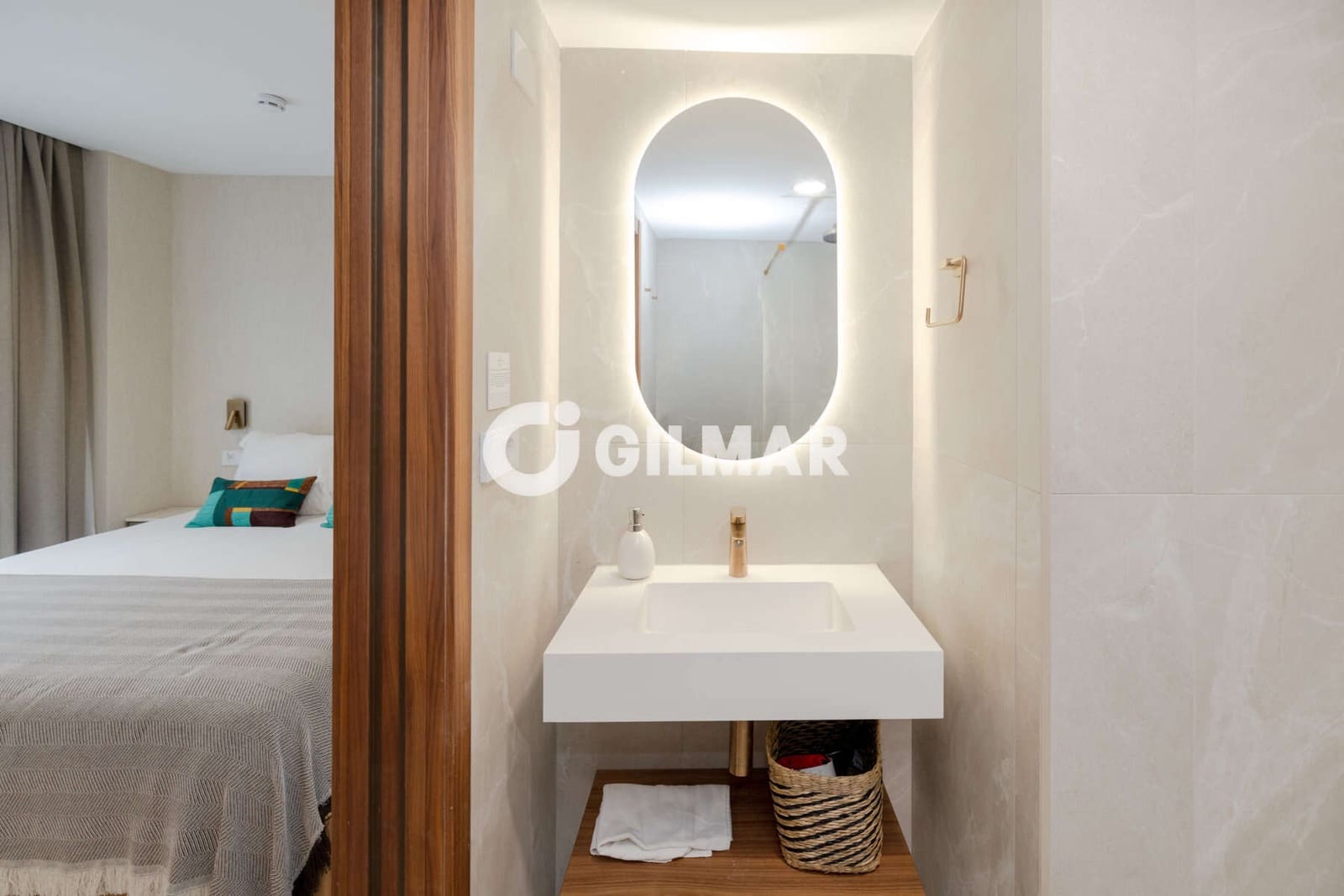 Hôtel à vendre à Estepona - 6 500 000 € (Ref: 10095728)