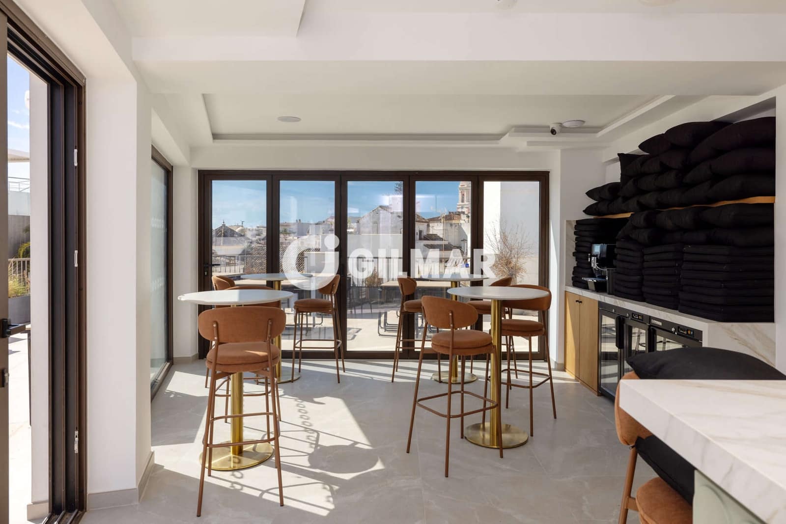 Hôtel à vendre à Estepona - 6 500 000 € (Ref: 10095728)