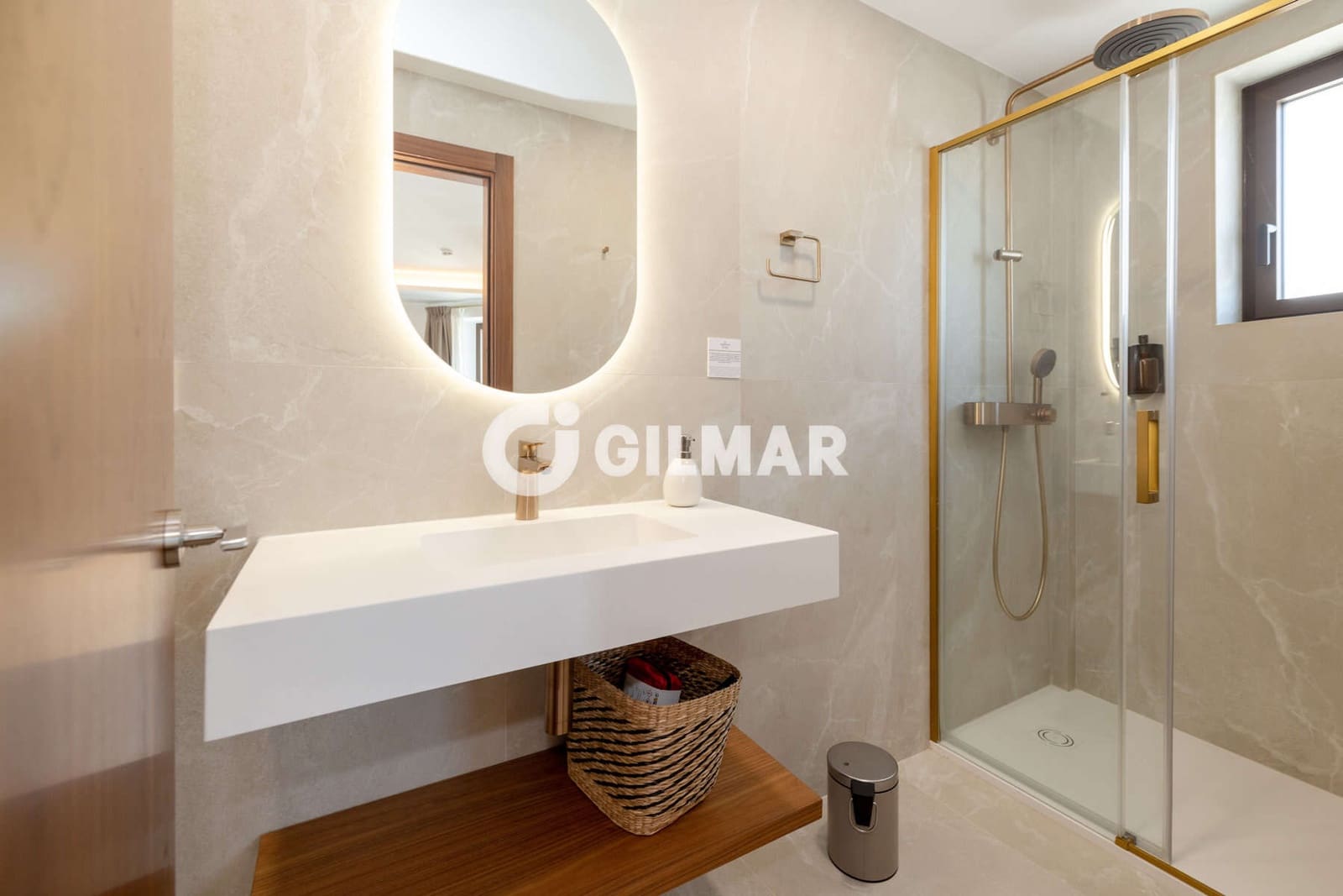 Hôtel à vendre à Estepona - 6 500 000 € (Ref: 10095728)