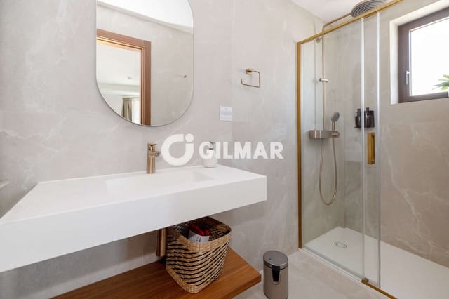 Hôtel à vendre à Centro, Estepona - 6 500 000 € (Ref: 10095728)