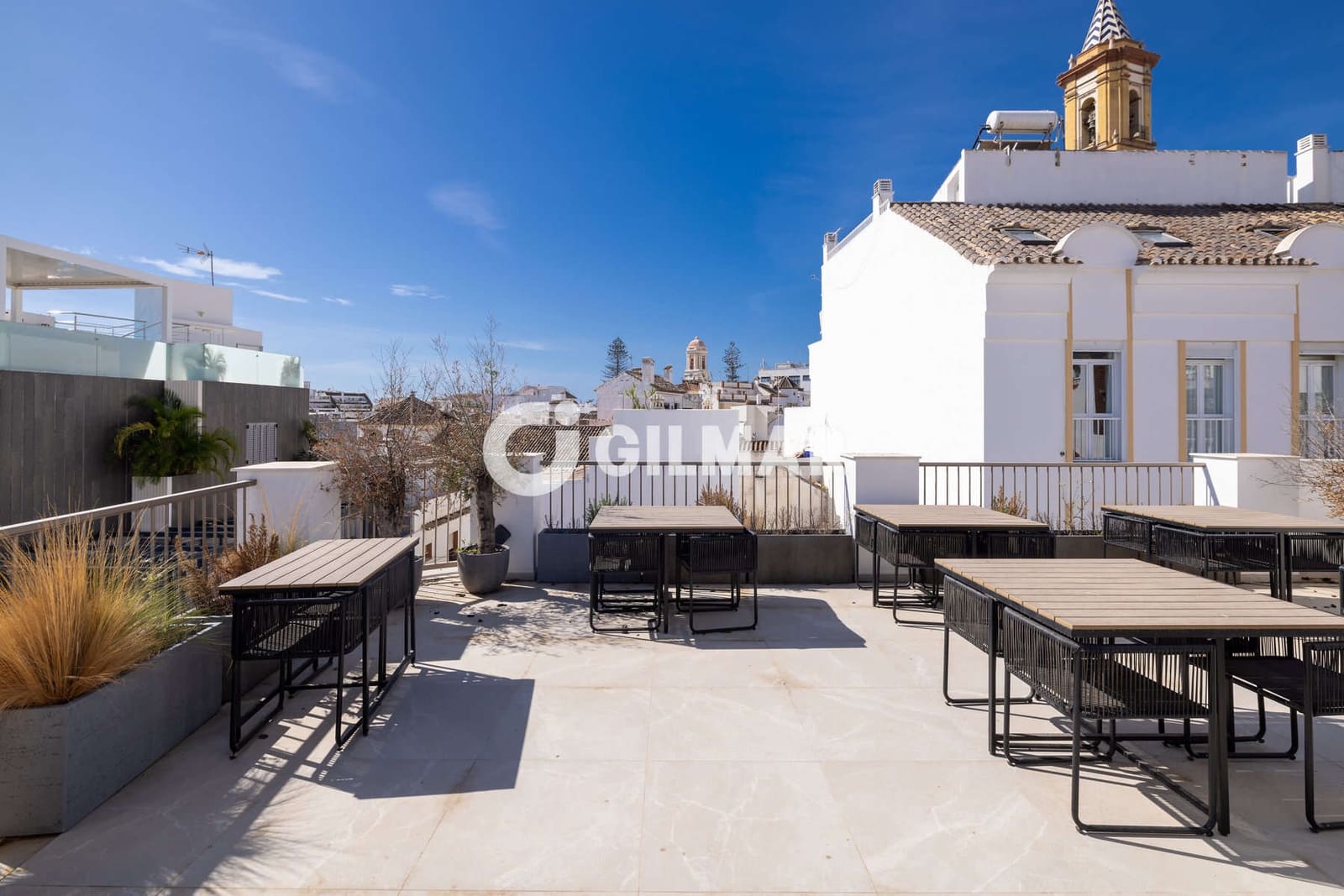 Hôtel à vendre à Estepona - 6 500 000 € (Ref: 10095728)