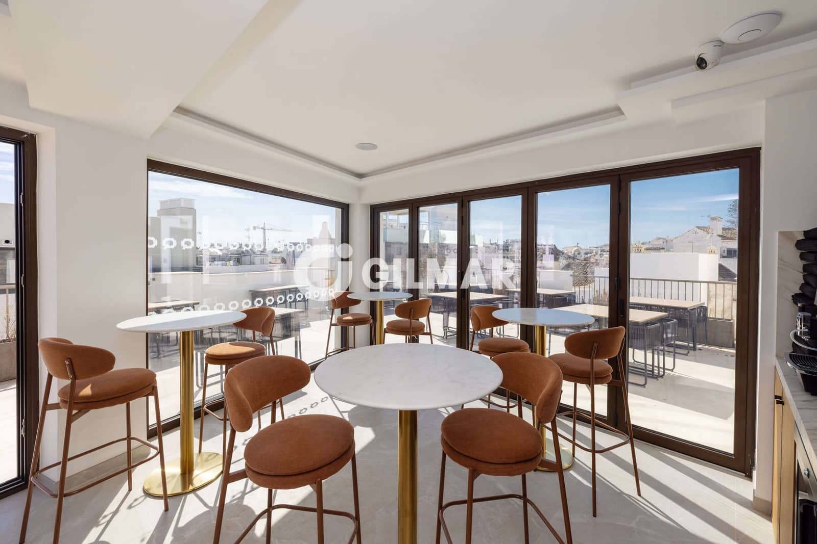 Hôtel à vendre à Estepona - 6 500 000 € (Ref: 10095728)
