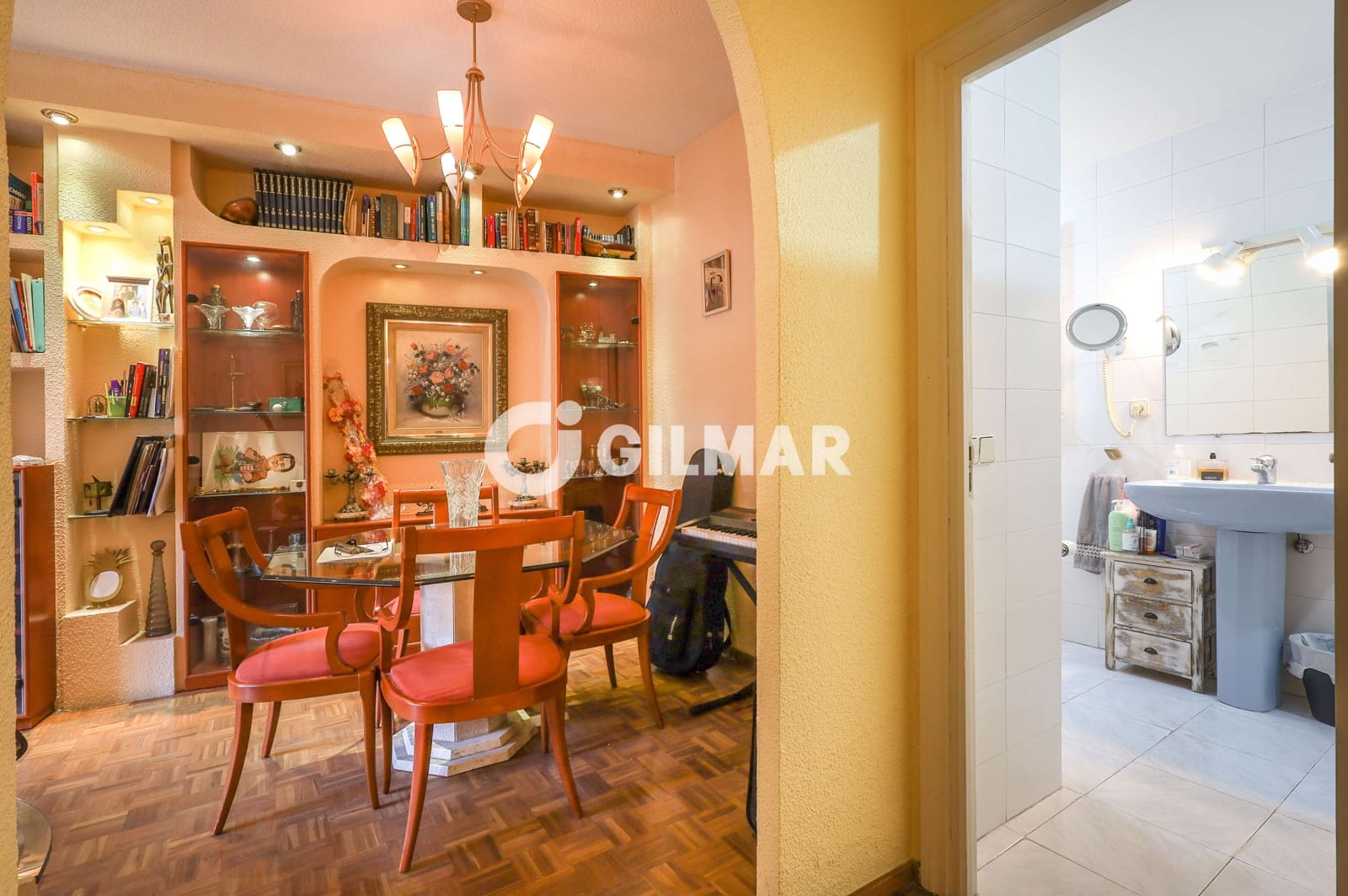Piso de 2 habitaciones en Madrid ciudad en venta con garaje - 550.000 € (Ref: 10098850)