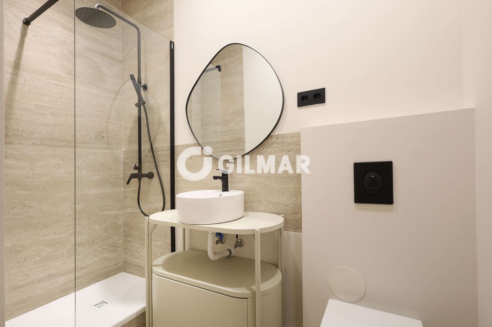 2 makuuhuone Asunto myytävänä paikassa Madrid kaupunki - 730 000 € (Ref: 10098851)