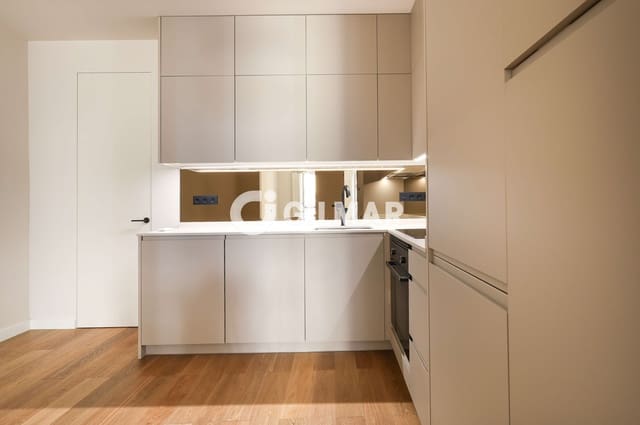 2 makuuhuone Asunto myytävänä paikassa Embajadores, Madrid kaupunki - 730 000 € (Ref: 10098851)