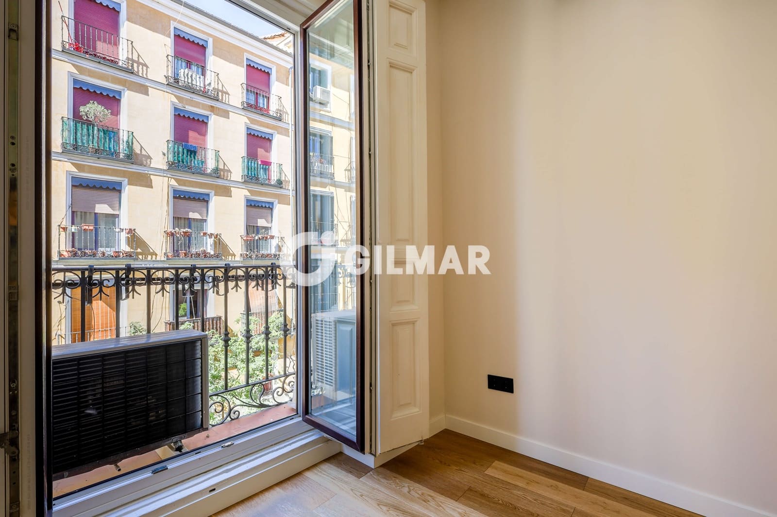 2 makuuhuone Asunto myytävänä paikassa Madrid kaupunki - 730 000 € (Ref: 10098851)
