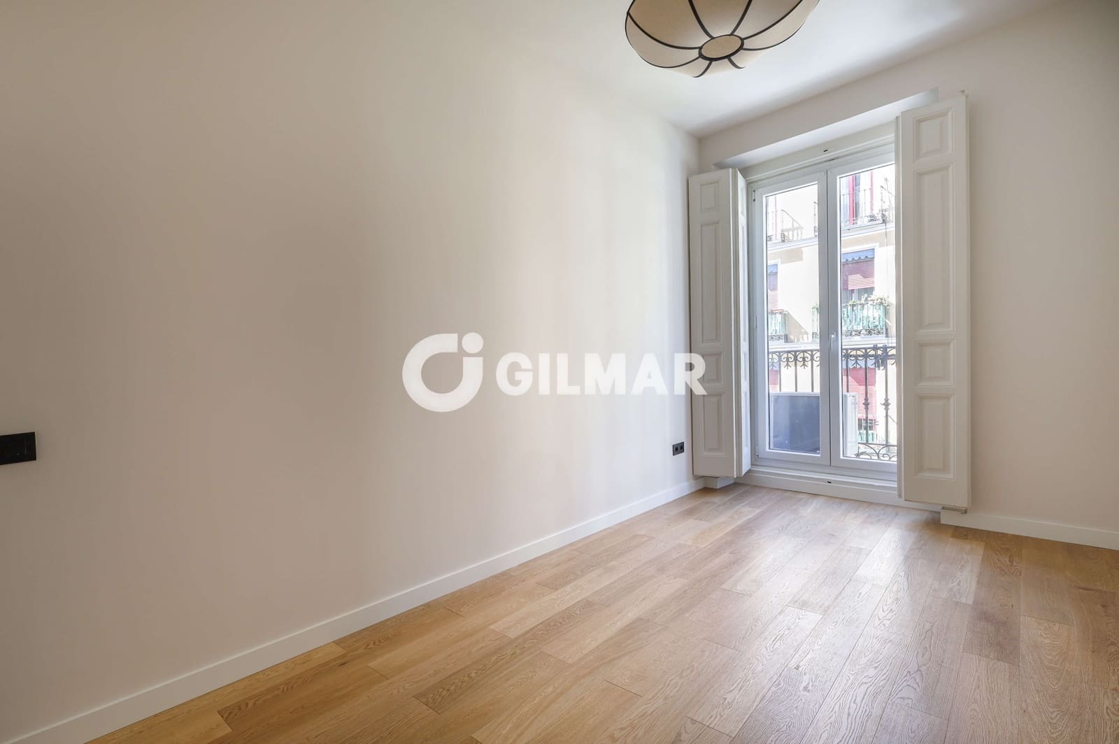 2 makuuhuone Asunto myytävänä paikassa Madrid kaupunki - 730 000 € (Ref: 10098851)