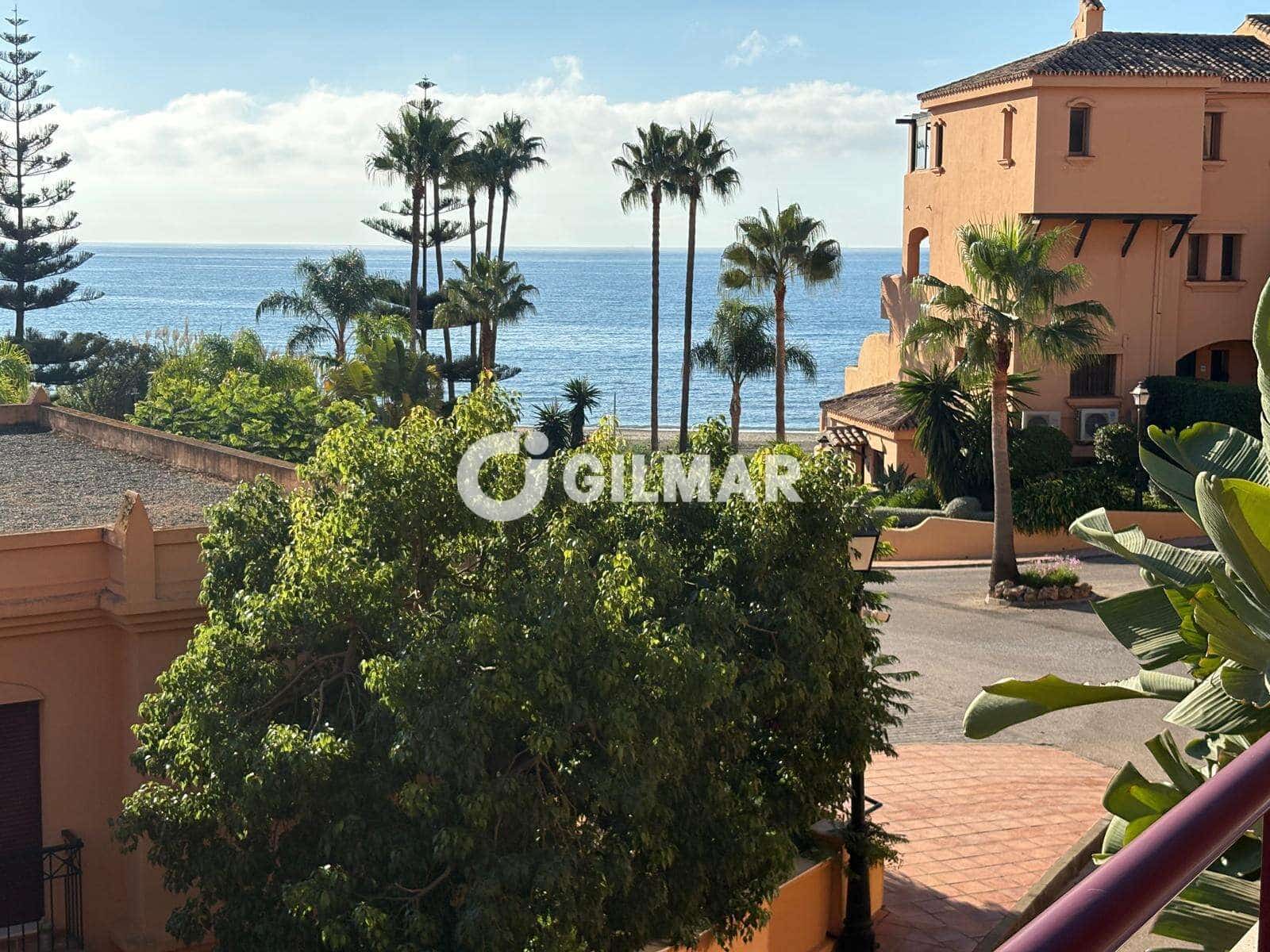 Piso de 4 habitaciones en Estepona en venta con piscina garaje - 1.300.000 € (Ref: 10099165)